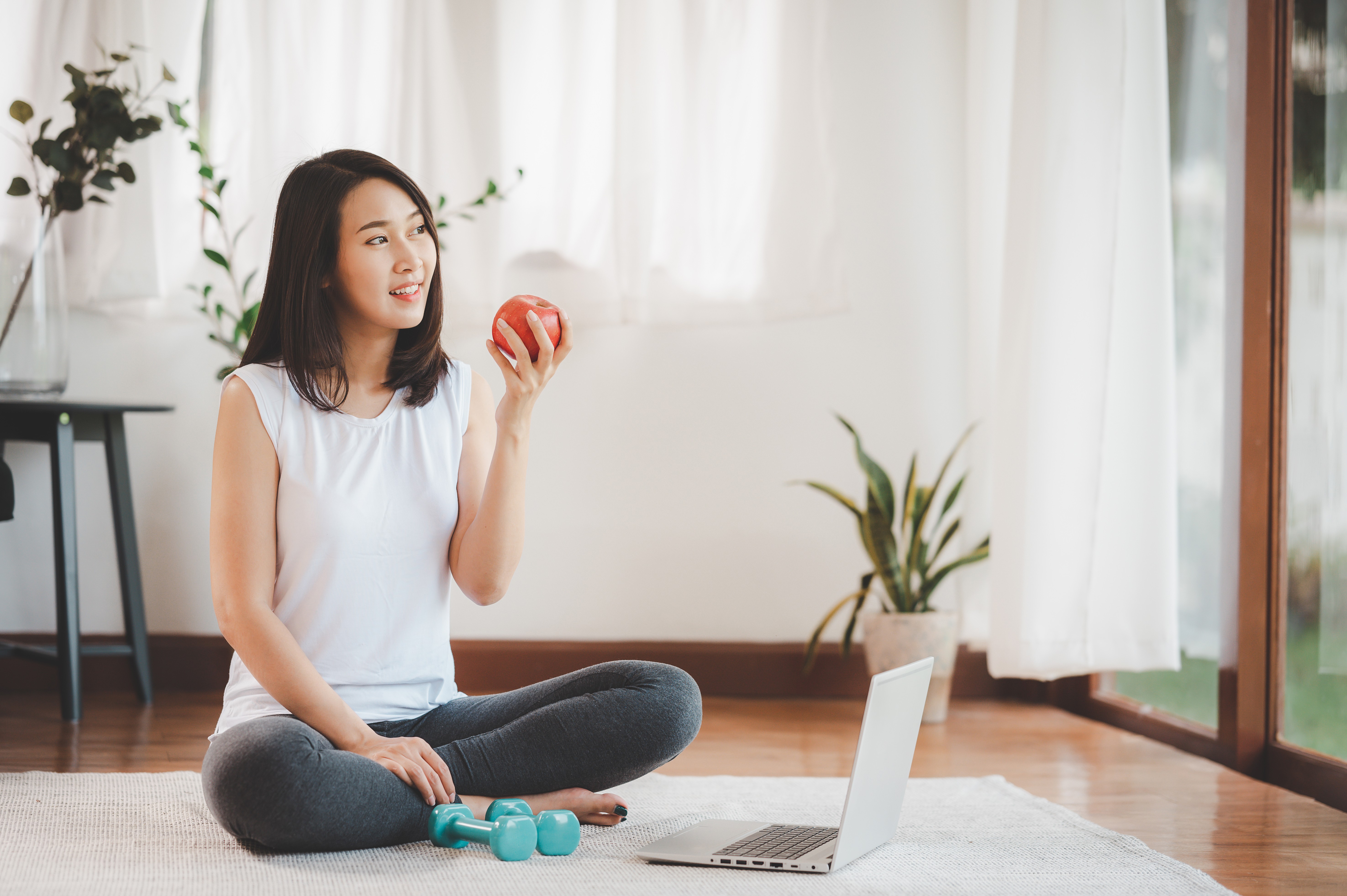 Osteoporosis ibu menyusui, tips tulang sehat busui, kalsium menyusui, Bunda, si Kecil